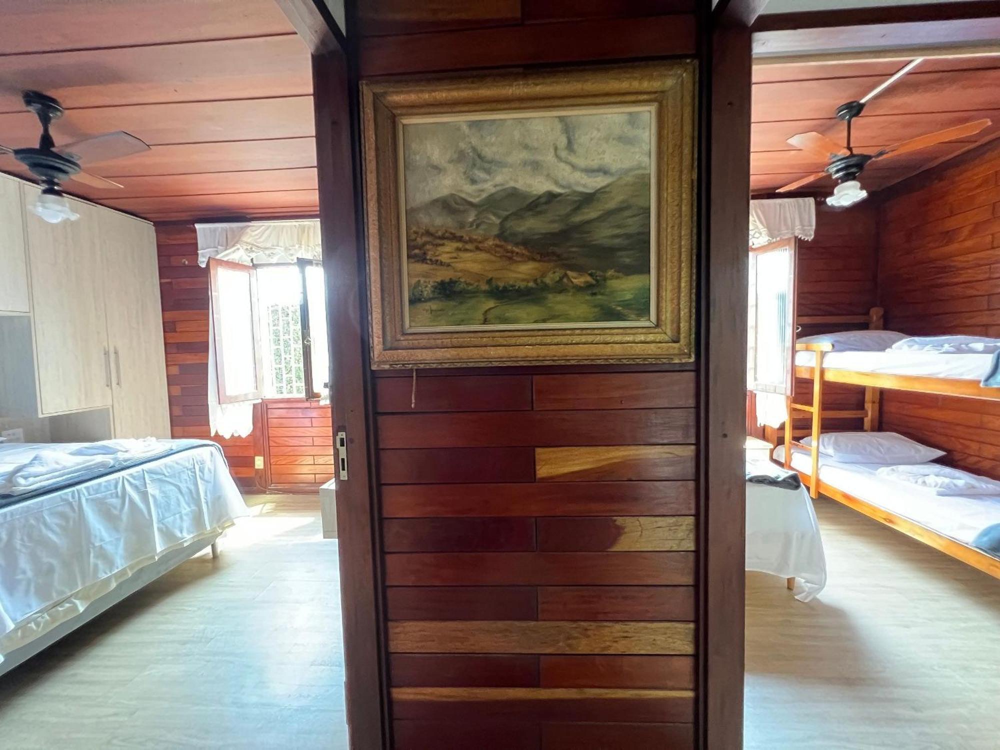 Casa Agradavel Com Piscina, A Poucos Passos Da Praia Peruíbe Exterior photo