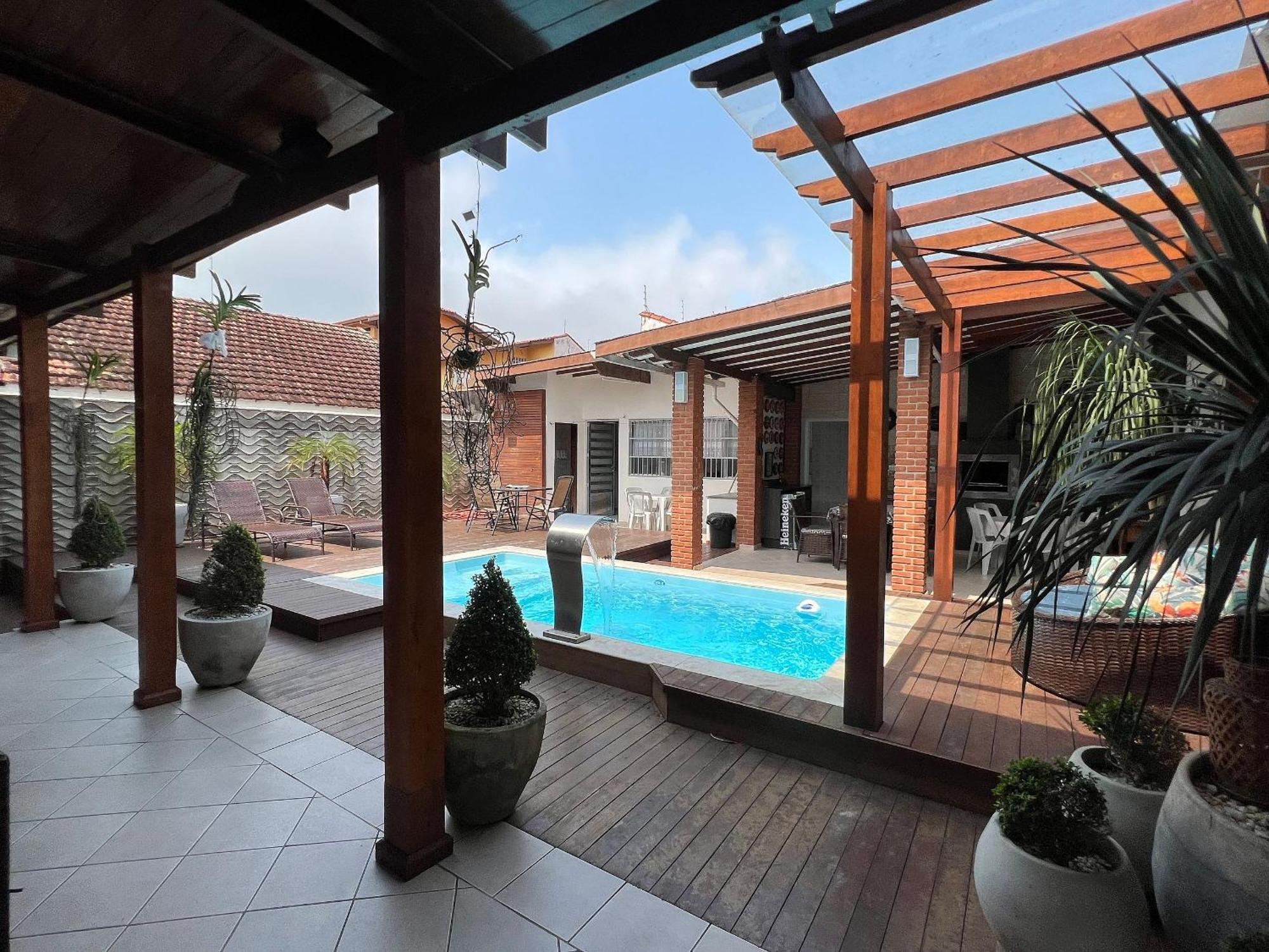 Casa Agradavel Com Piscina, A Poucos Passos Da Praia Peruíbe Exterior photo