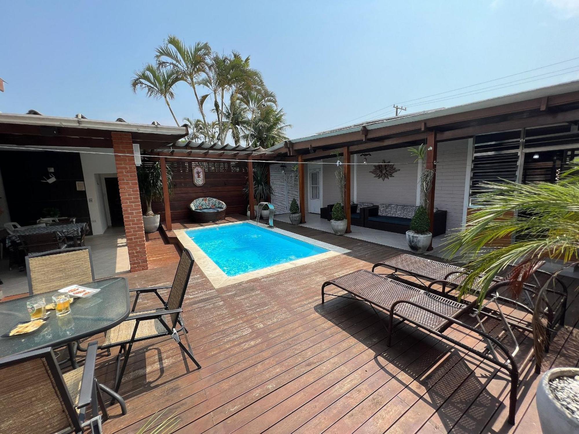Casa Agradavel Com Piscina, A Poucos Passos Da Praia Peruíbe Exterior photo
