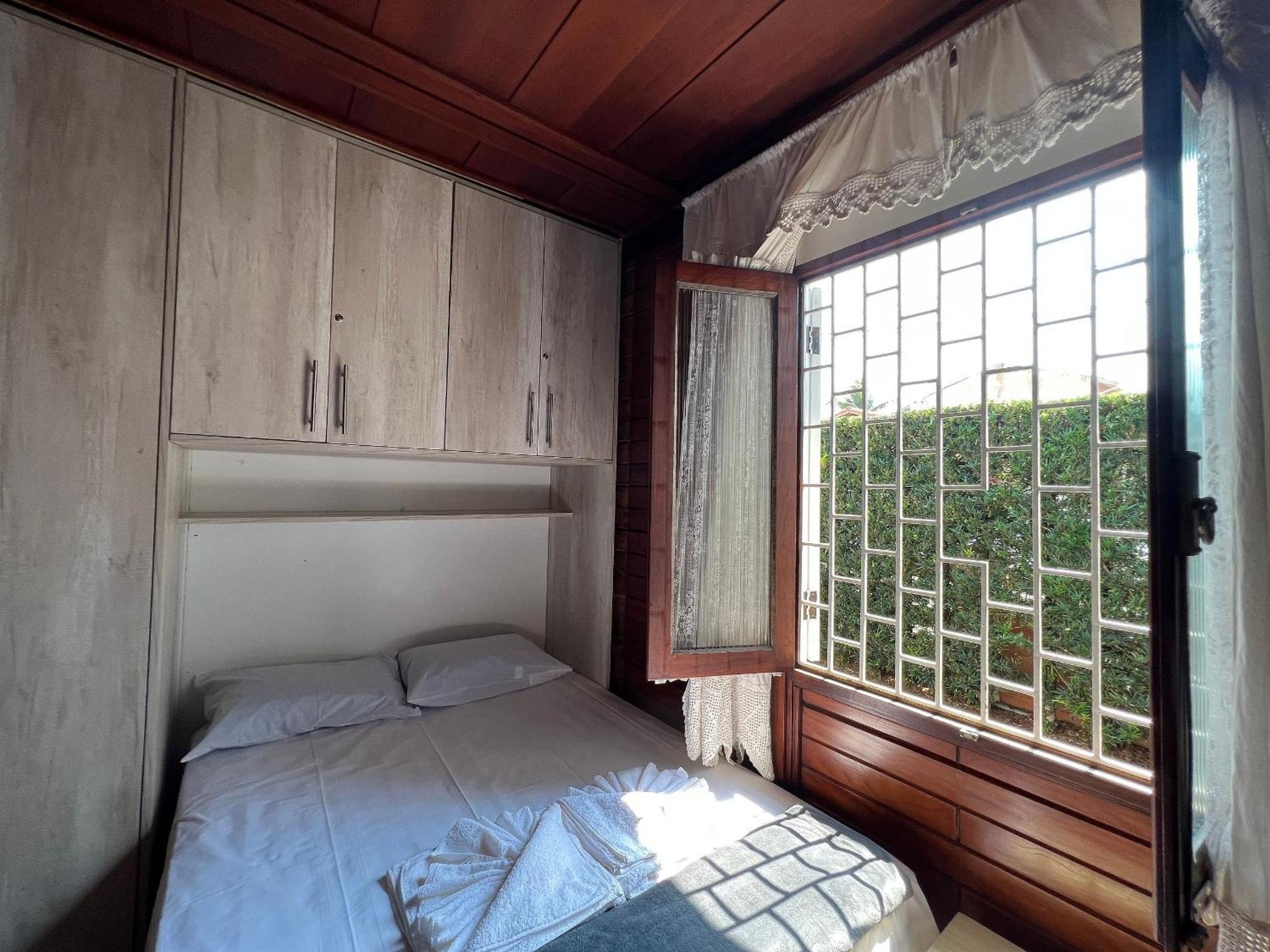 Casa Agradavel Com Piscina, A Poucos Passos Da Praia Peruíbe Exterior photo