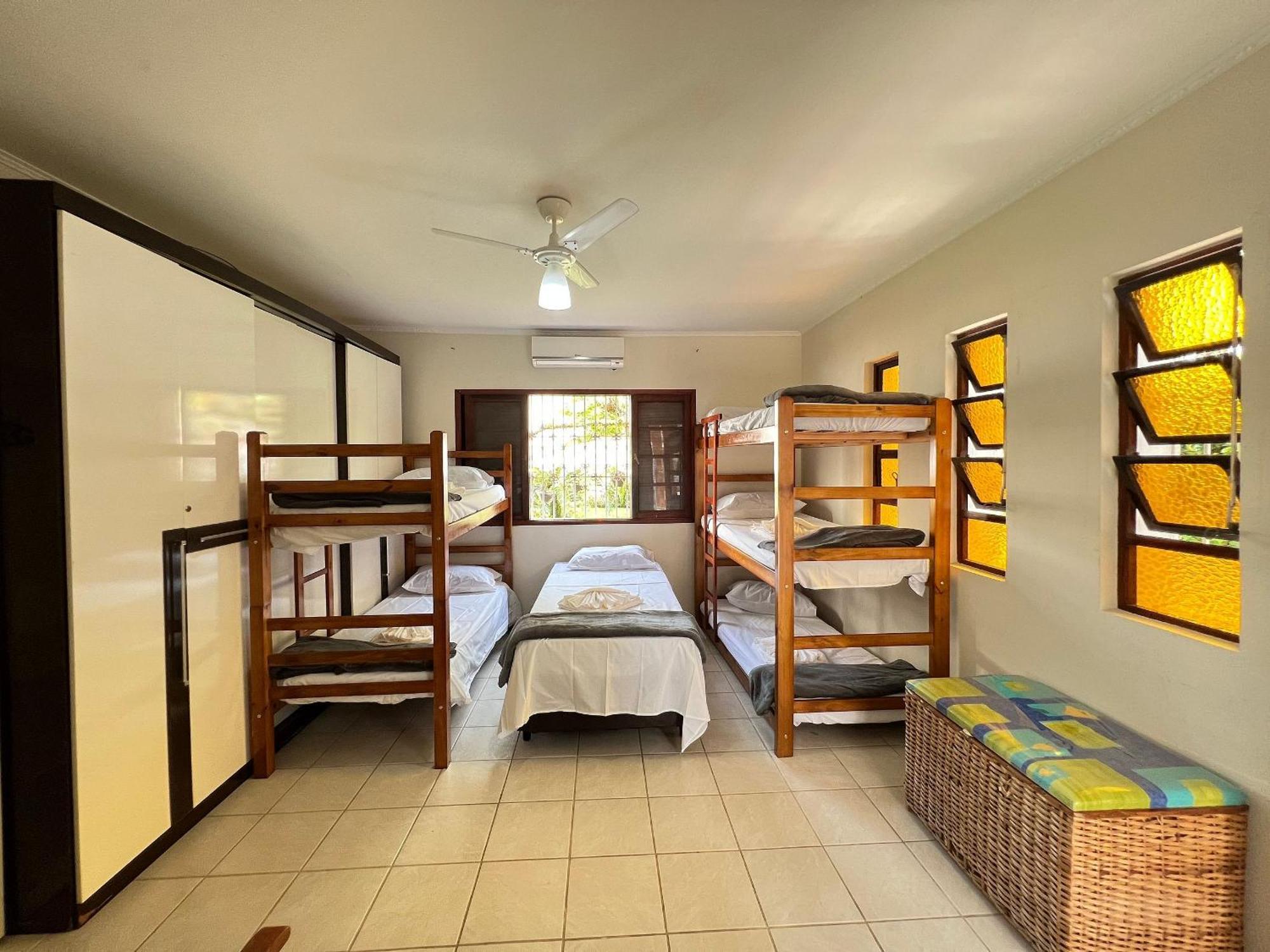 Casa Agradavel Com Piscina, A Poucos Passos Da Praia Peruíbe Exterior photo